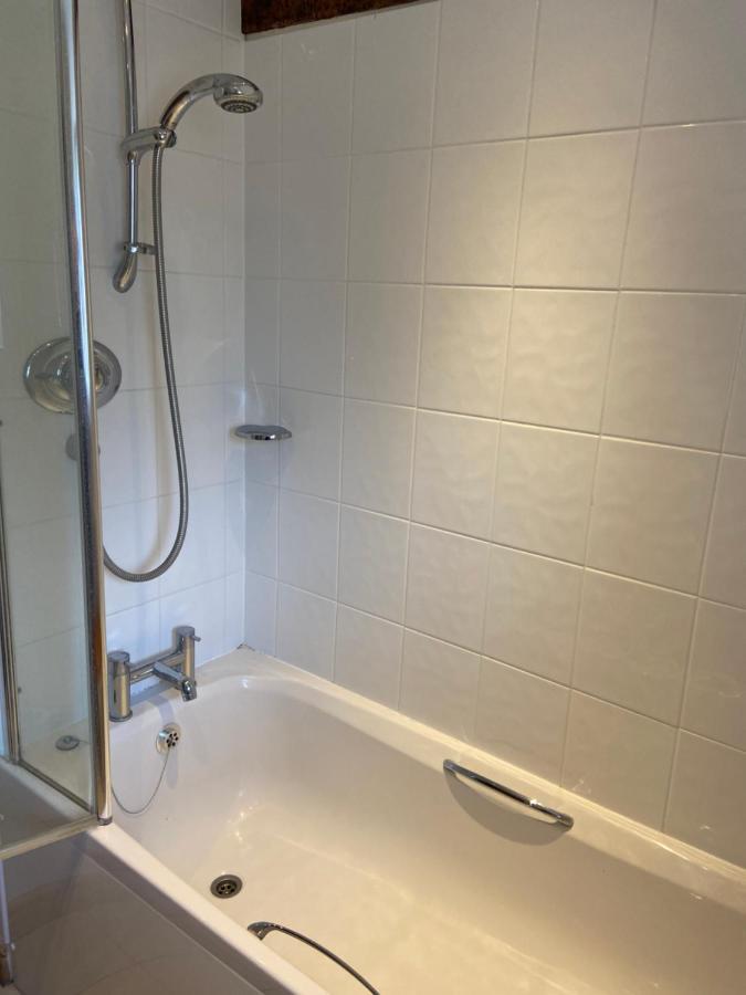 Stable Cottage, Old Mill Farm, Cotswold Water Park Ferienhaus Cirencester