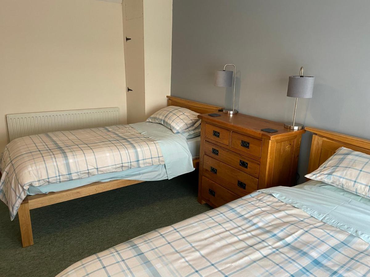 Stable Cottage, Old Mill Farm, Cotswold Water Park