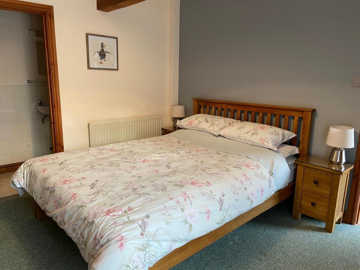 Stable Cottage, Old Mill Farm, Cotswold Water Park Holiday home Cirencester